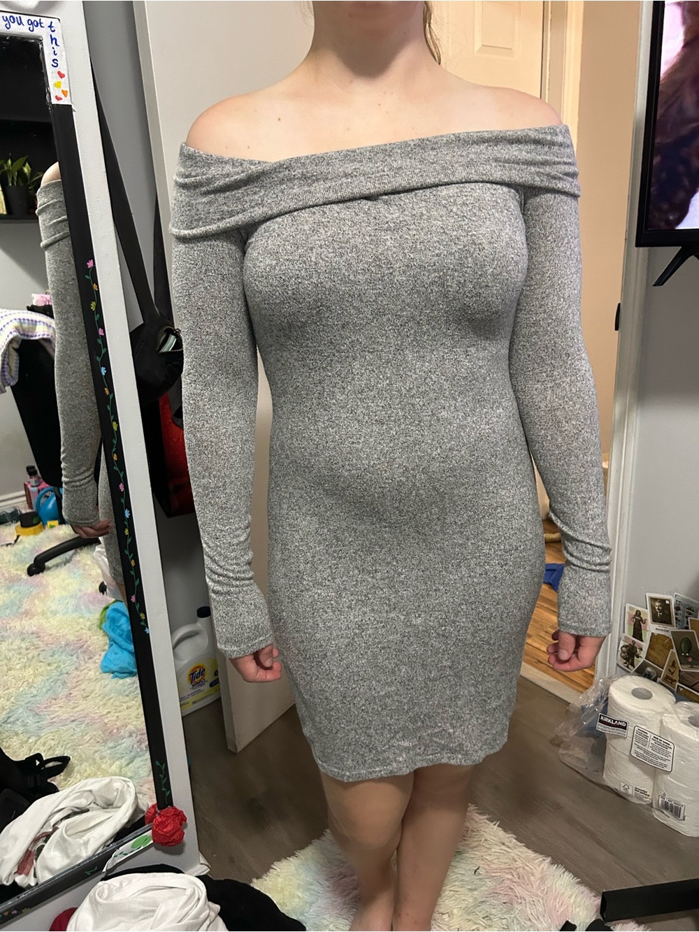 Off-the-Shoulder Long Sleeve Bodycon Dress - Gray